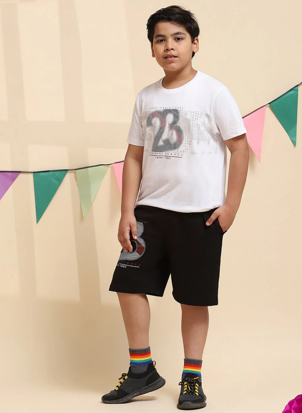 Boys White & Black Printed Bermuda Set - Image 3
