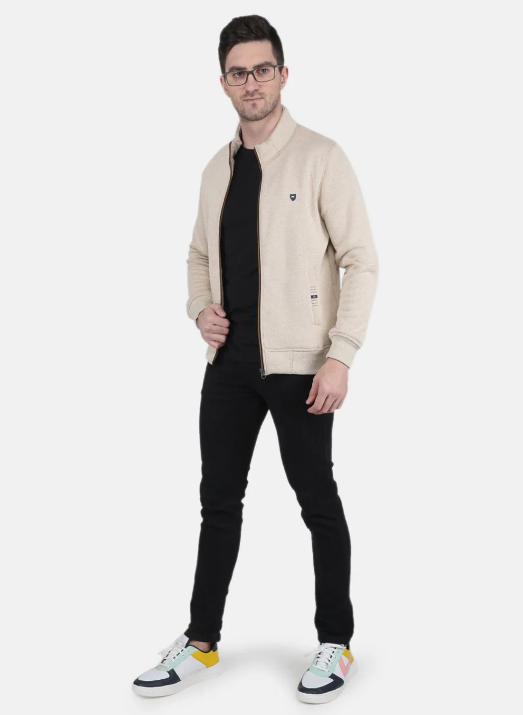 Men Beige Solid T-Shirt - Image 4