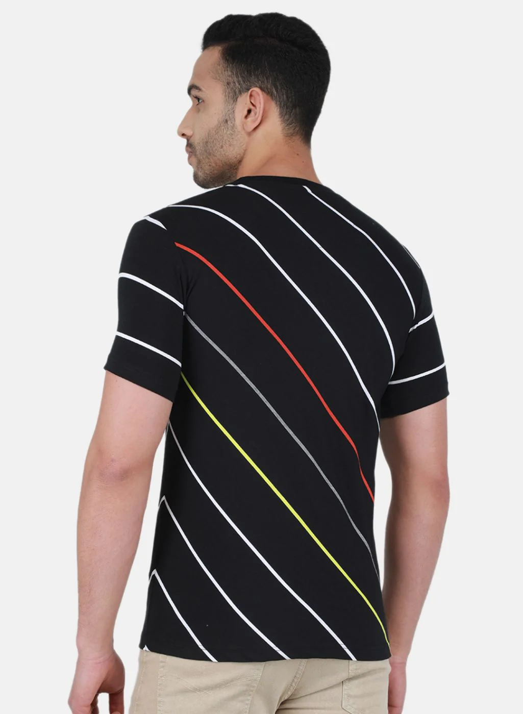 Men Black Printed T-Shirt - Image 3