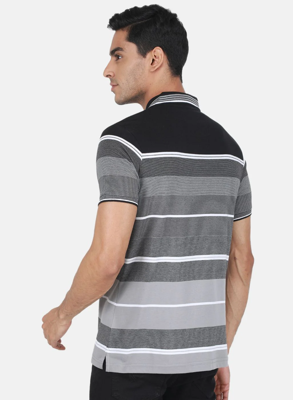 Men Black Printed T-Shirt - Image 3