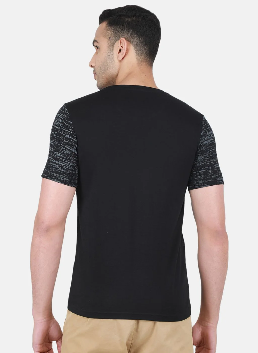 Men Black Printed T-Shirt - Image 3
