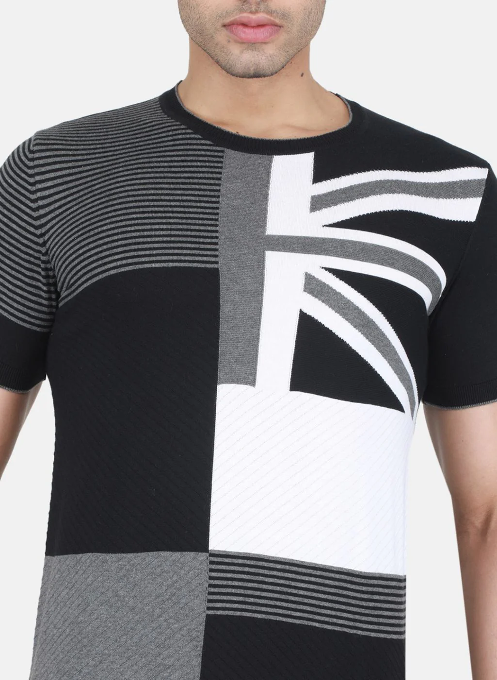 Men Black Self Design T-Shirt - Image 5