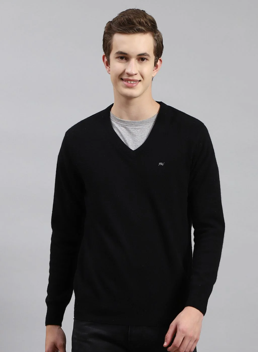 Men Black Solid Lamb wool Pullover - Image 2