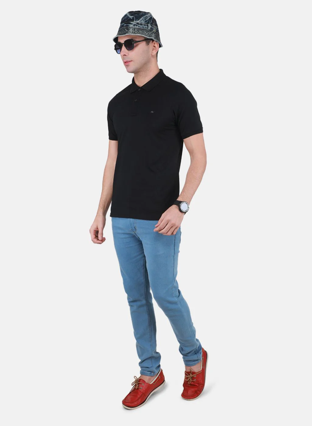 Men Black Solid T-Shirt - Image 4