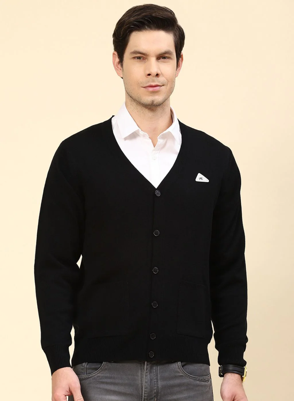 Men Black Solid Wool blend Cardigan - Image 2
