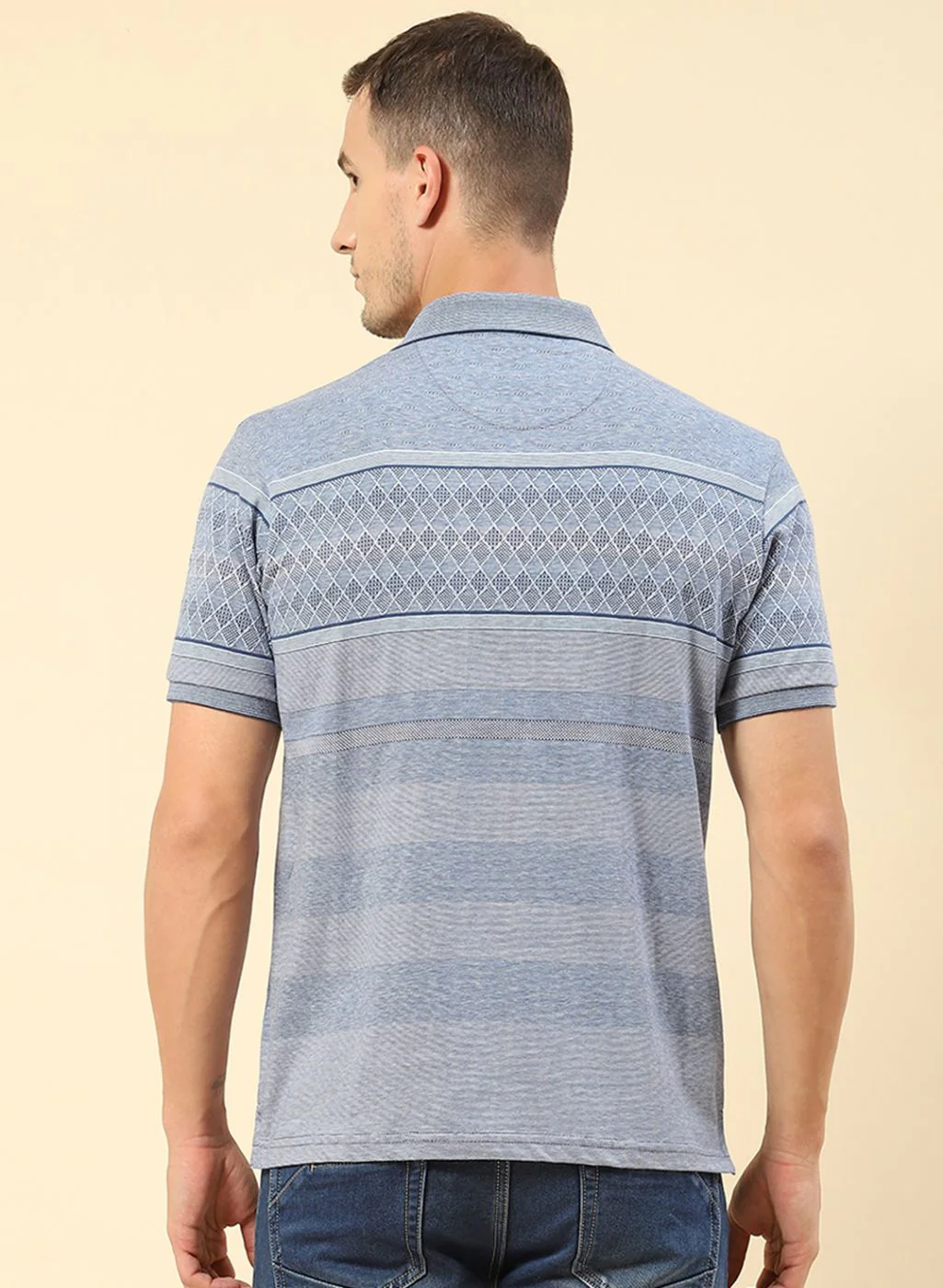 Men Blue Jaquard T-Shirt - Image 4