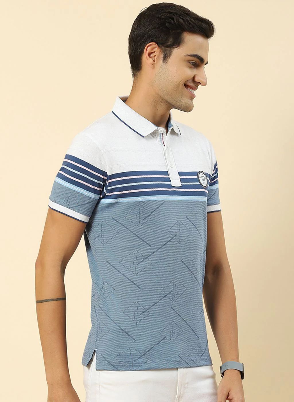 Men Blue Jaquard T-Shirt - Image 4
