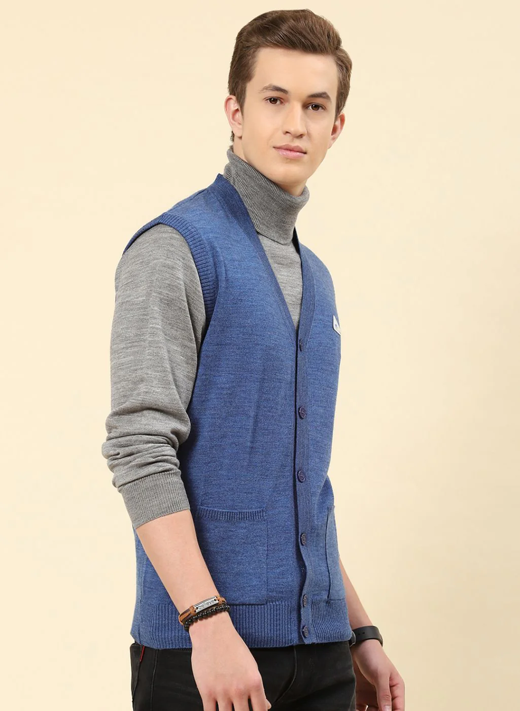 Men Blue Solid Blend wool Cardigan - Image 4