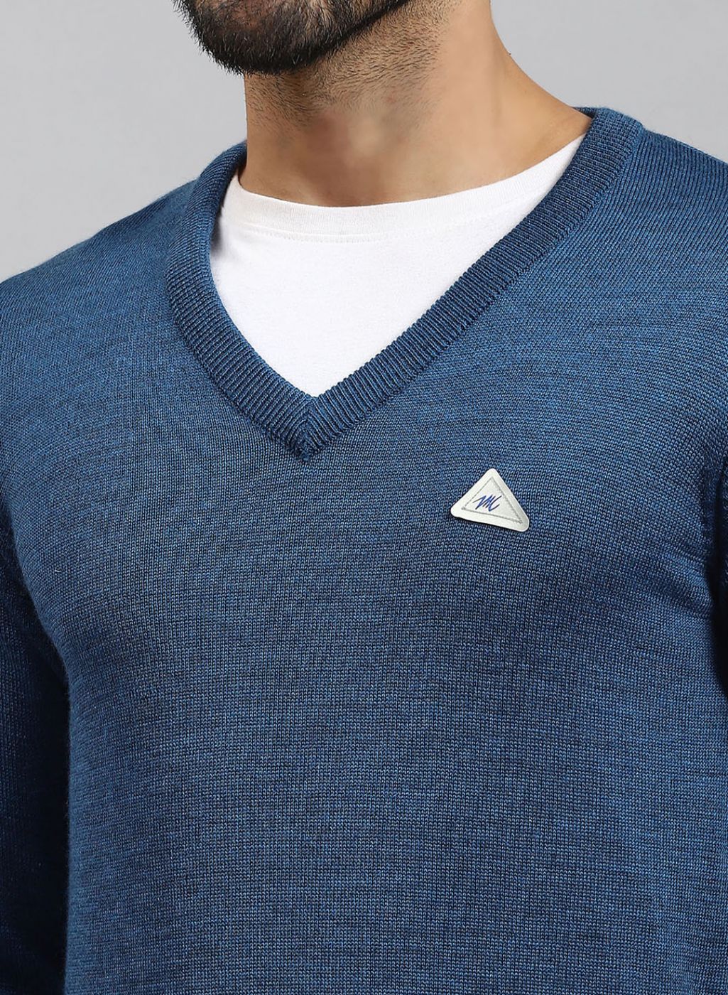 Men Blue Solid Pure wool Pullover - Image 6