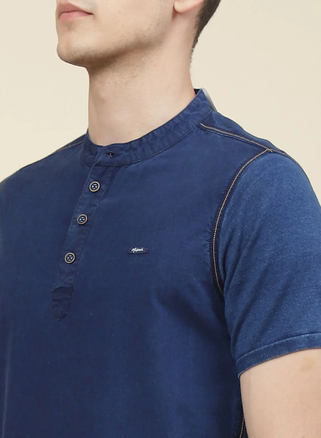 Men Blue Solid T-Shirt - Image 6