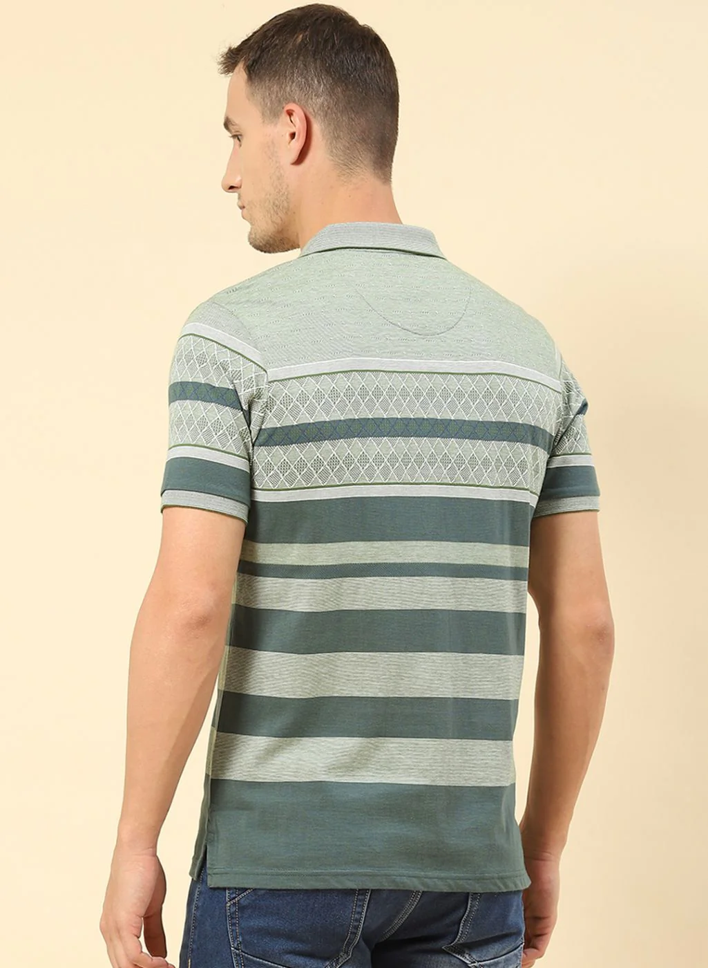 Men Green Jaquard T-Shirt - Image 4