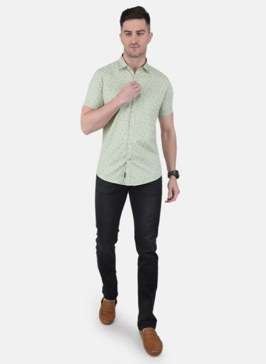 Men Green Printed Shirt - Image 4