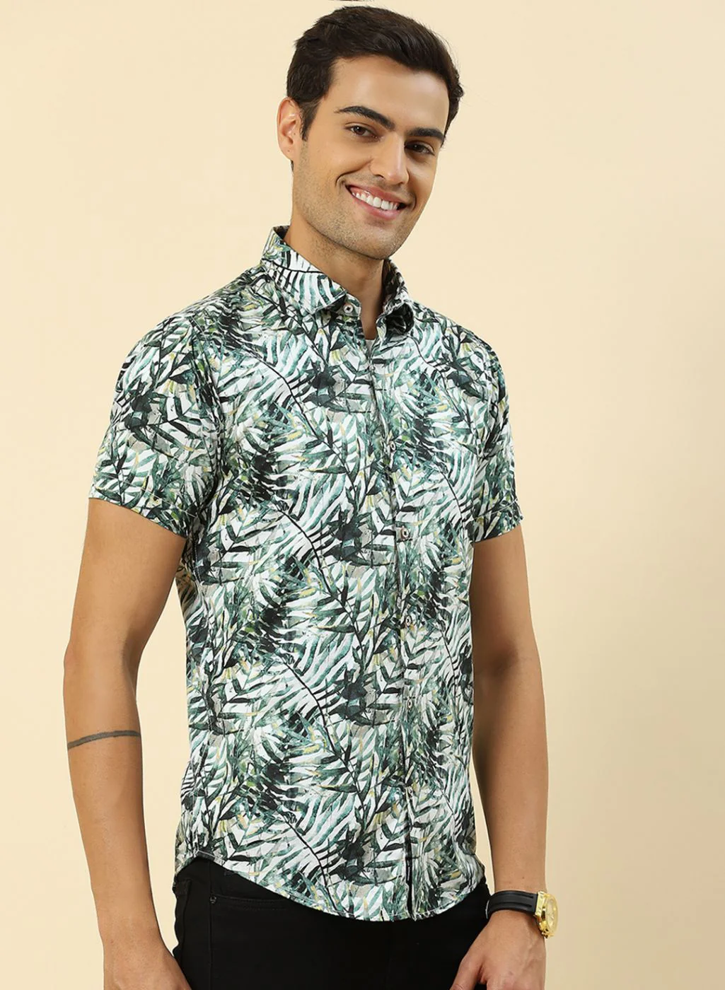 Men Green Printed Shirt - Image 4