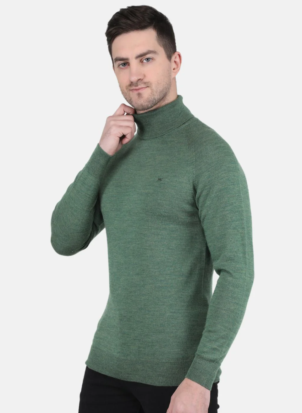 Men Green Solid Pullover - Image 2