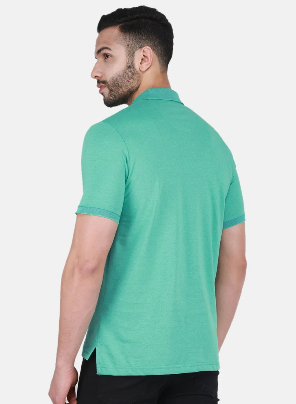 Men Green Solid T-Shirt - Image 3