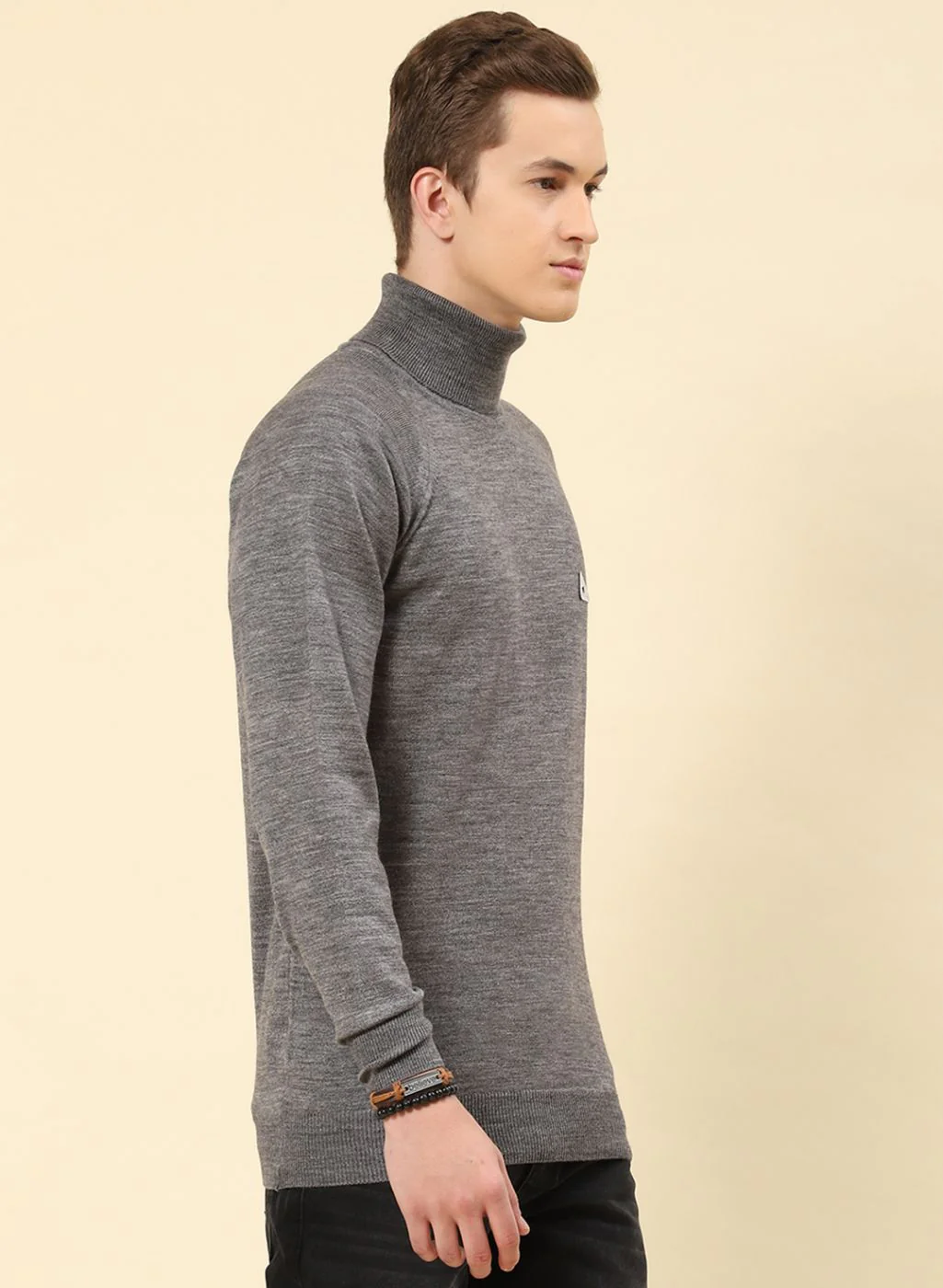Men Grey Solid Blend wool Pullover - Image 4