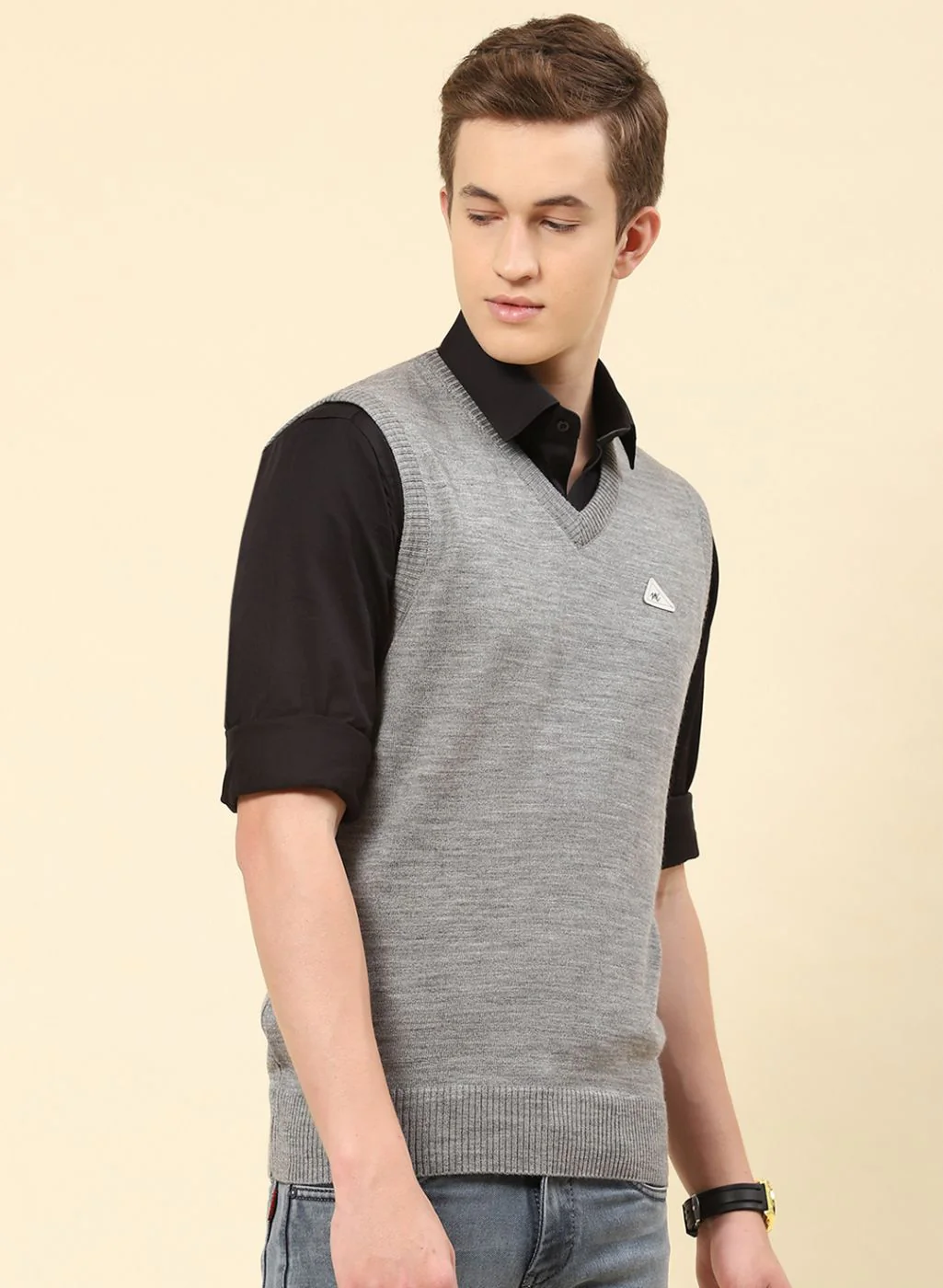 Men Grey Solid Blend wool Sweater - Image 4