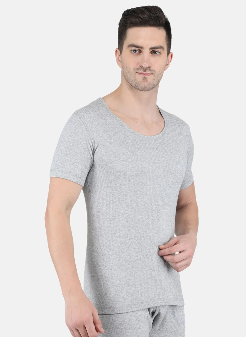 Men Grey Solid Thermal Vest - Image 6