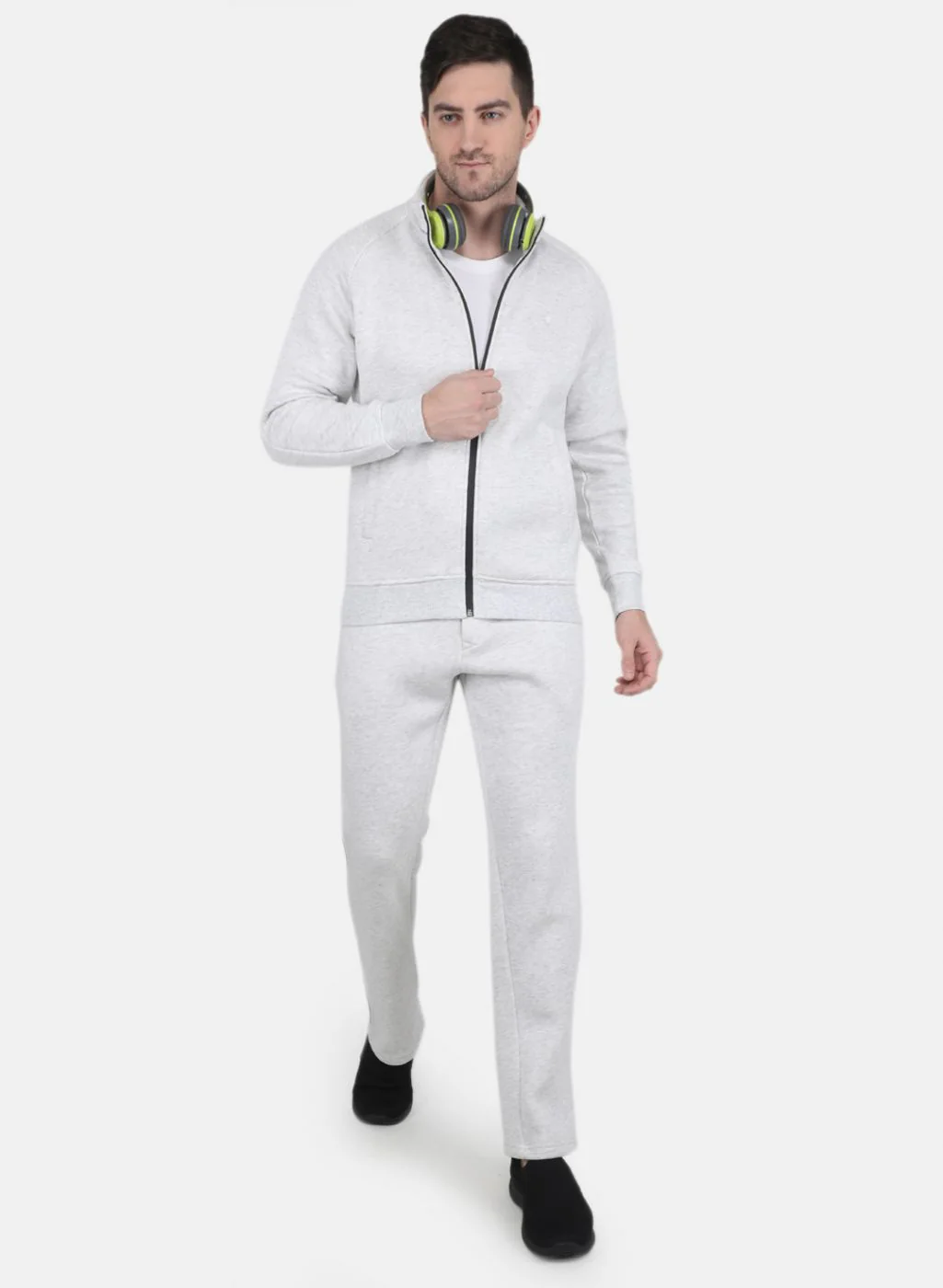 Men Grey Solid Tracksuit - Image 4