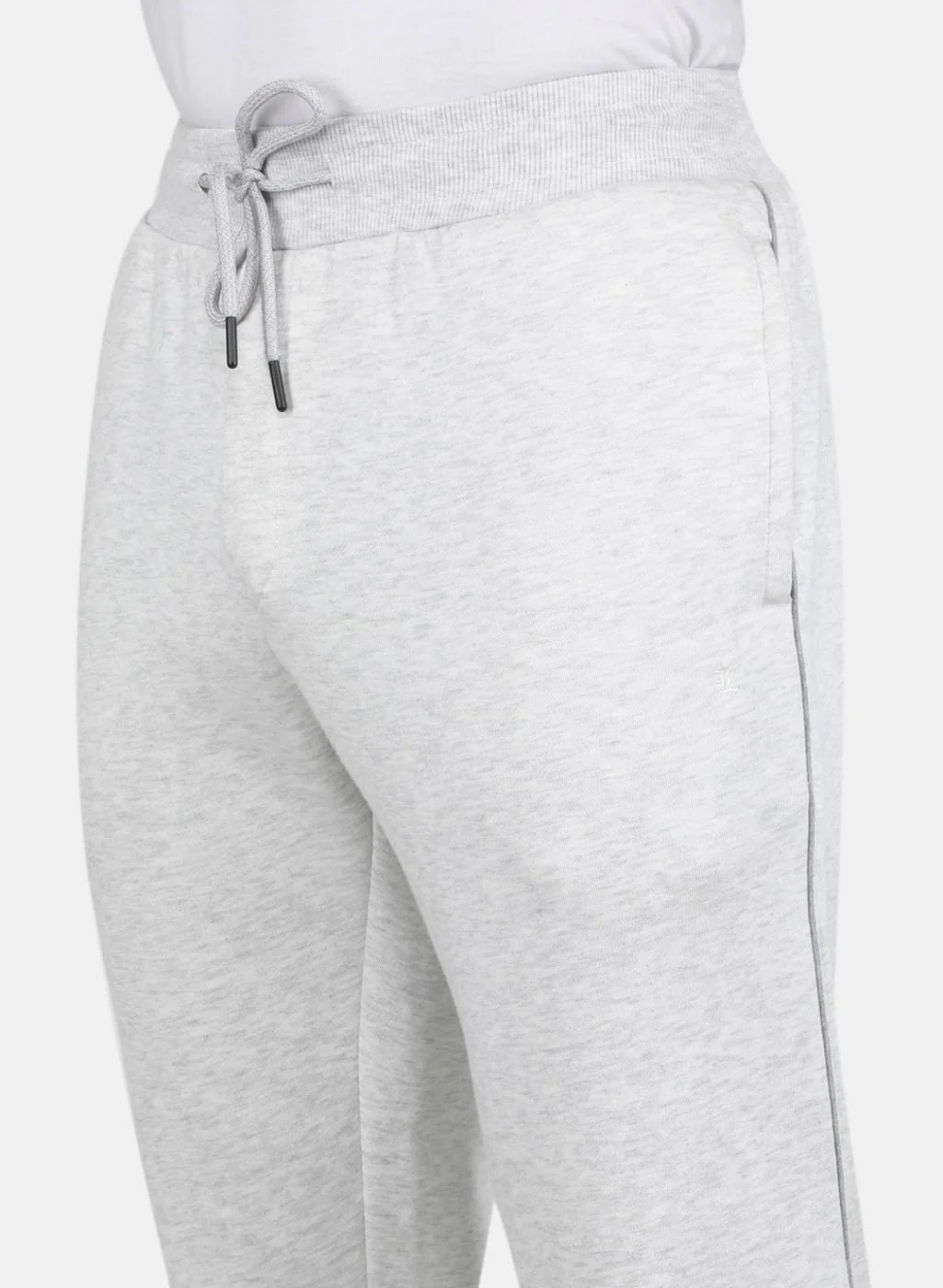 Men Grey Solid Tracksuit - Image 6