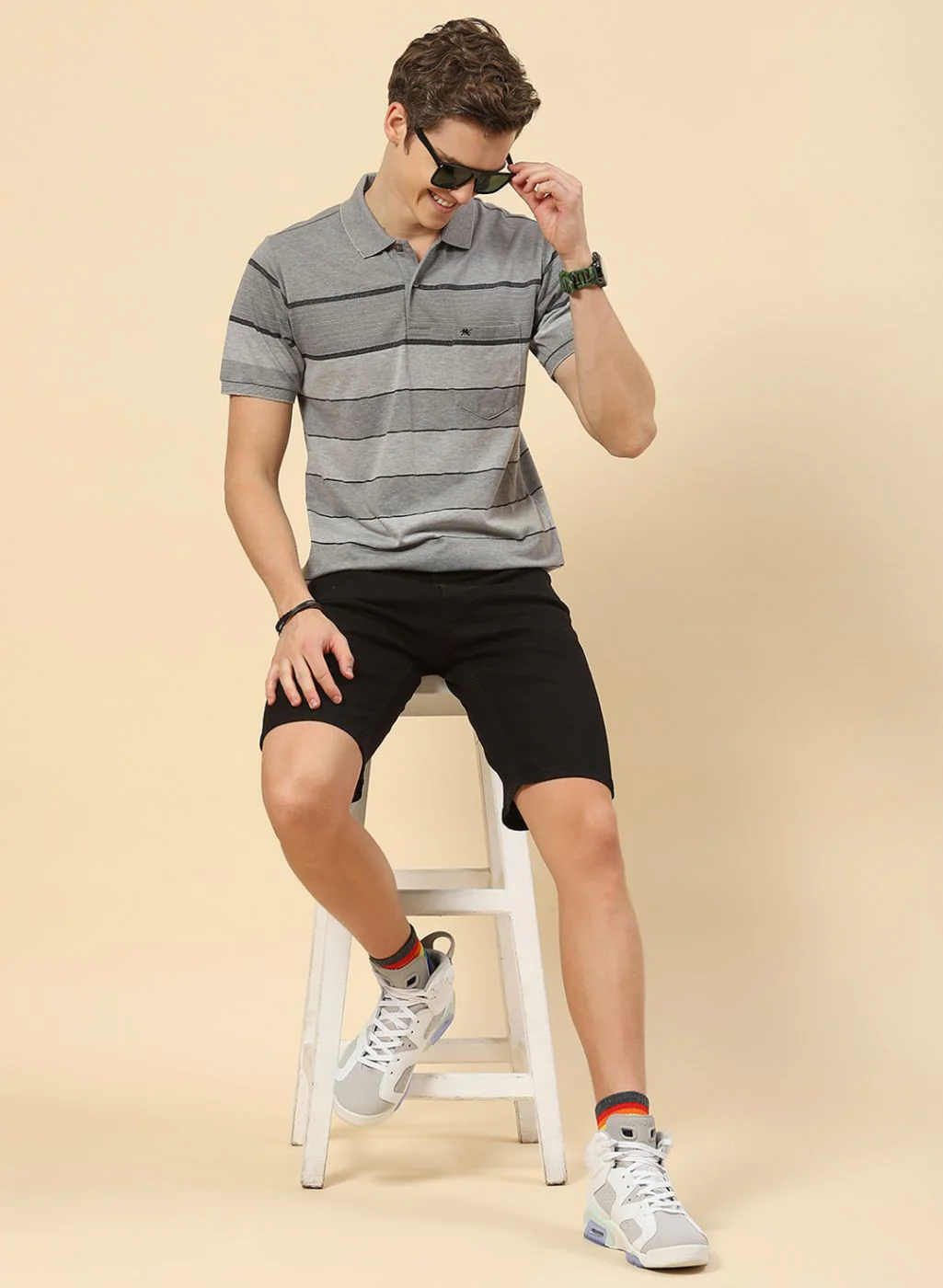 Men Grey Stripe T-Shirt - Image 5