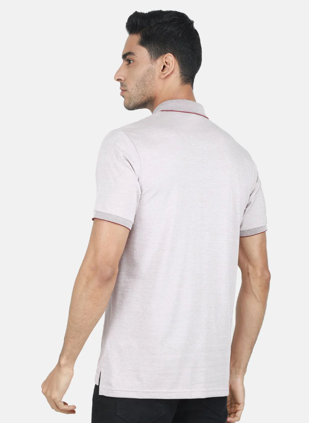 Men Maroon Solid T-Shirt - Image 3