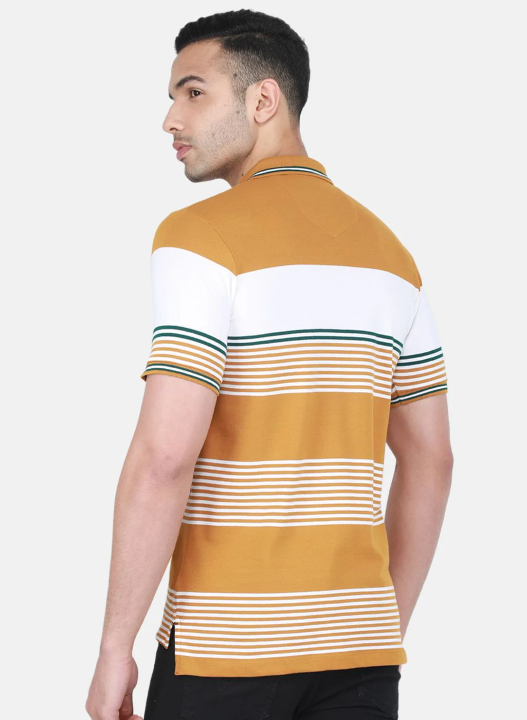 Men Mustard Jaquard T-Shirt - Image 3