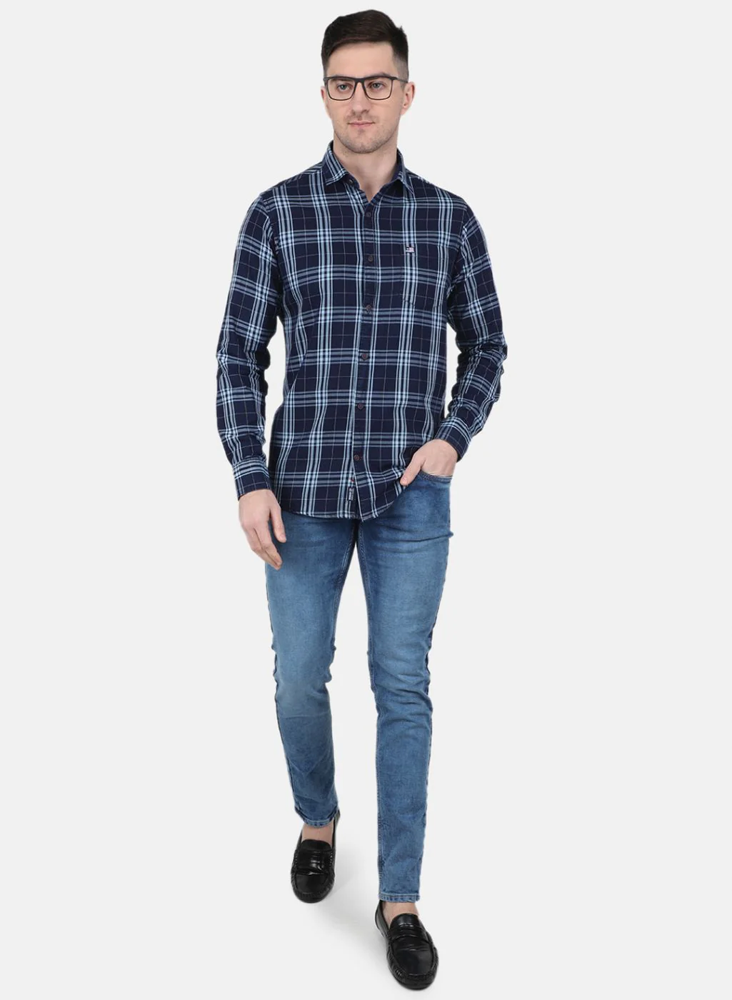 Men NAvy Blue Check Shirt - Image 4