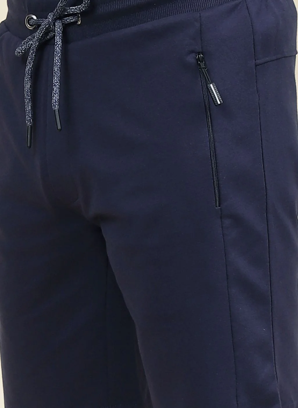 Men NAvy Blue Printed Bermuda - Image 6