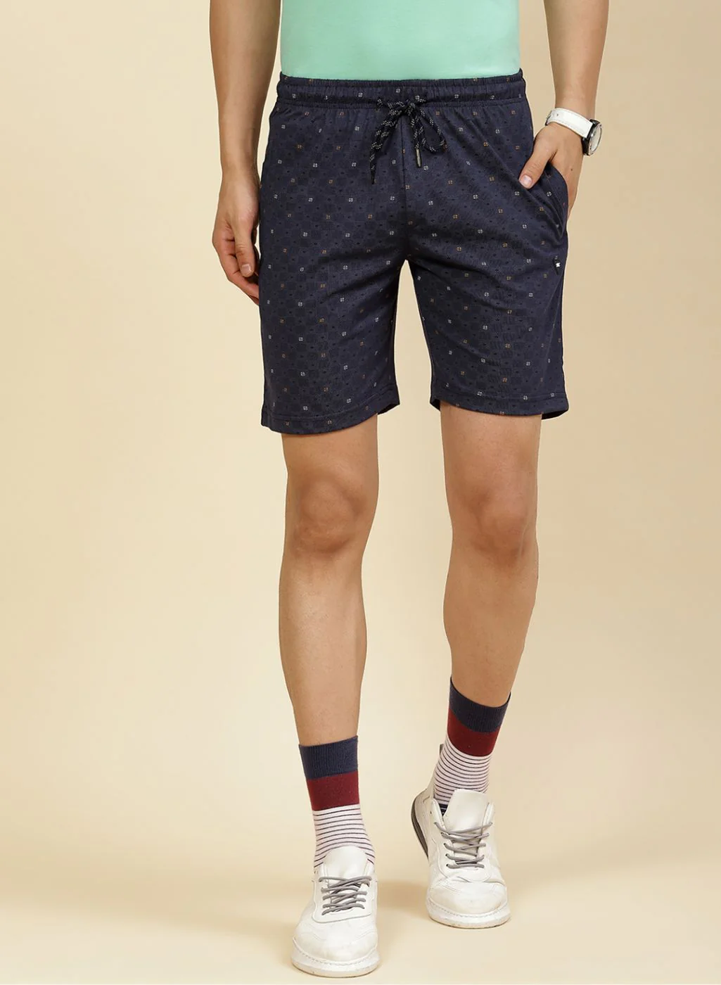 Men NAvy Blue Printed Bermuda - Image 2