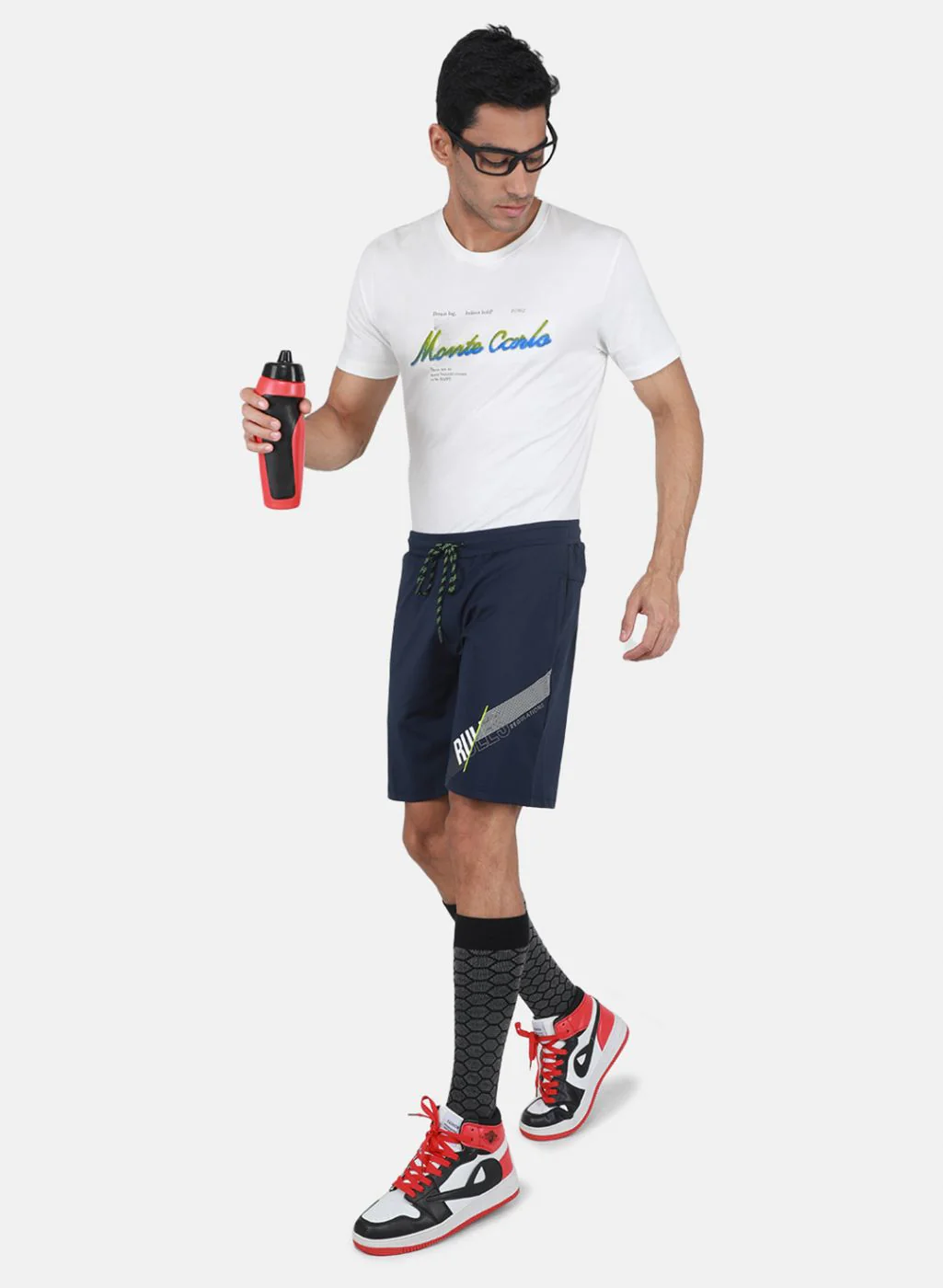 Men NAvy Blue Solid Bermuda - Image 4