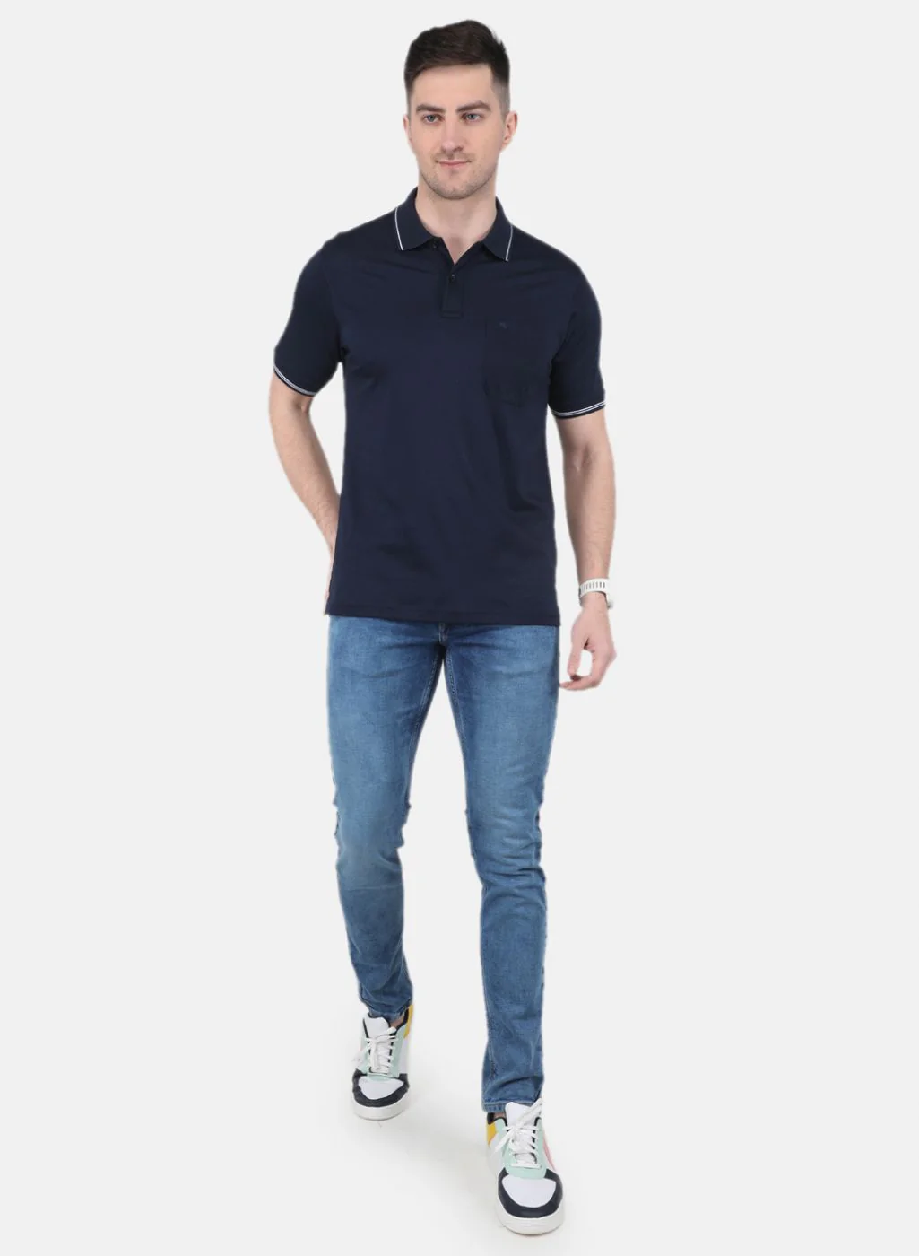 Men NAvy Blue Solid T-Shirt - Image 4