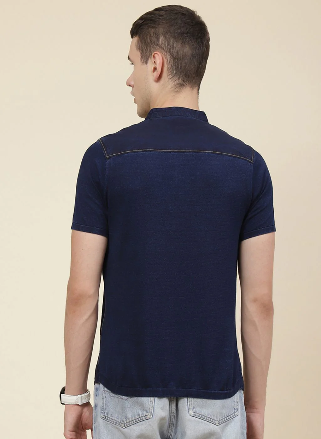 Men NAvy Blue Solid T-Shirt - Image 5