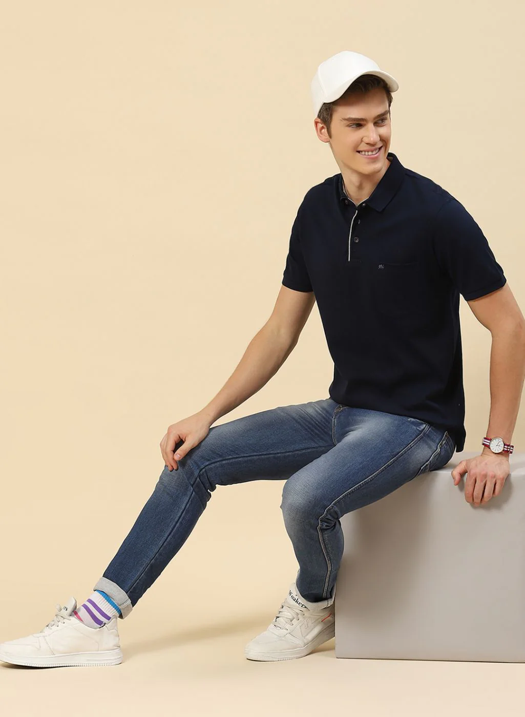 Men NAvy Blue Solid T-Shirt - Image 5