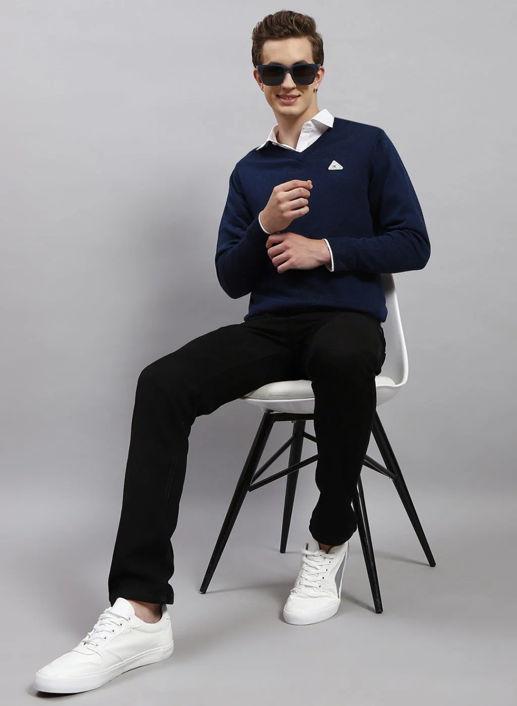 Men NAvy Blue Solid Wool blend Pullover - Image 2