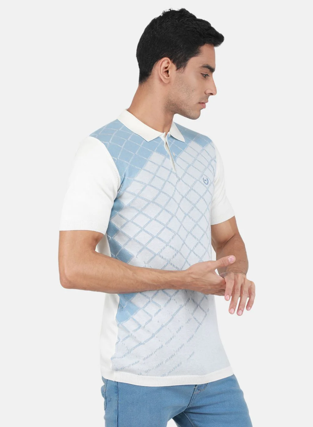 Men Off White Self Design T-Shirt - Image 6