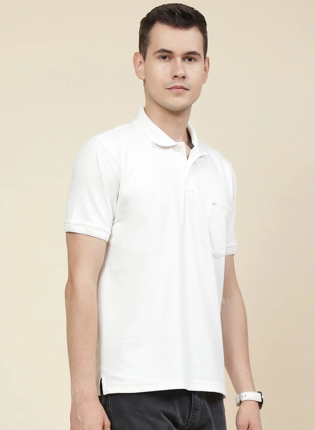 Men Off White Solid T-Shirt - Image 4