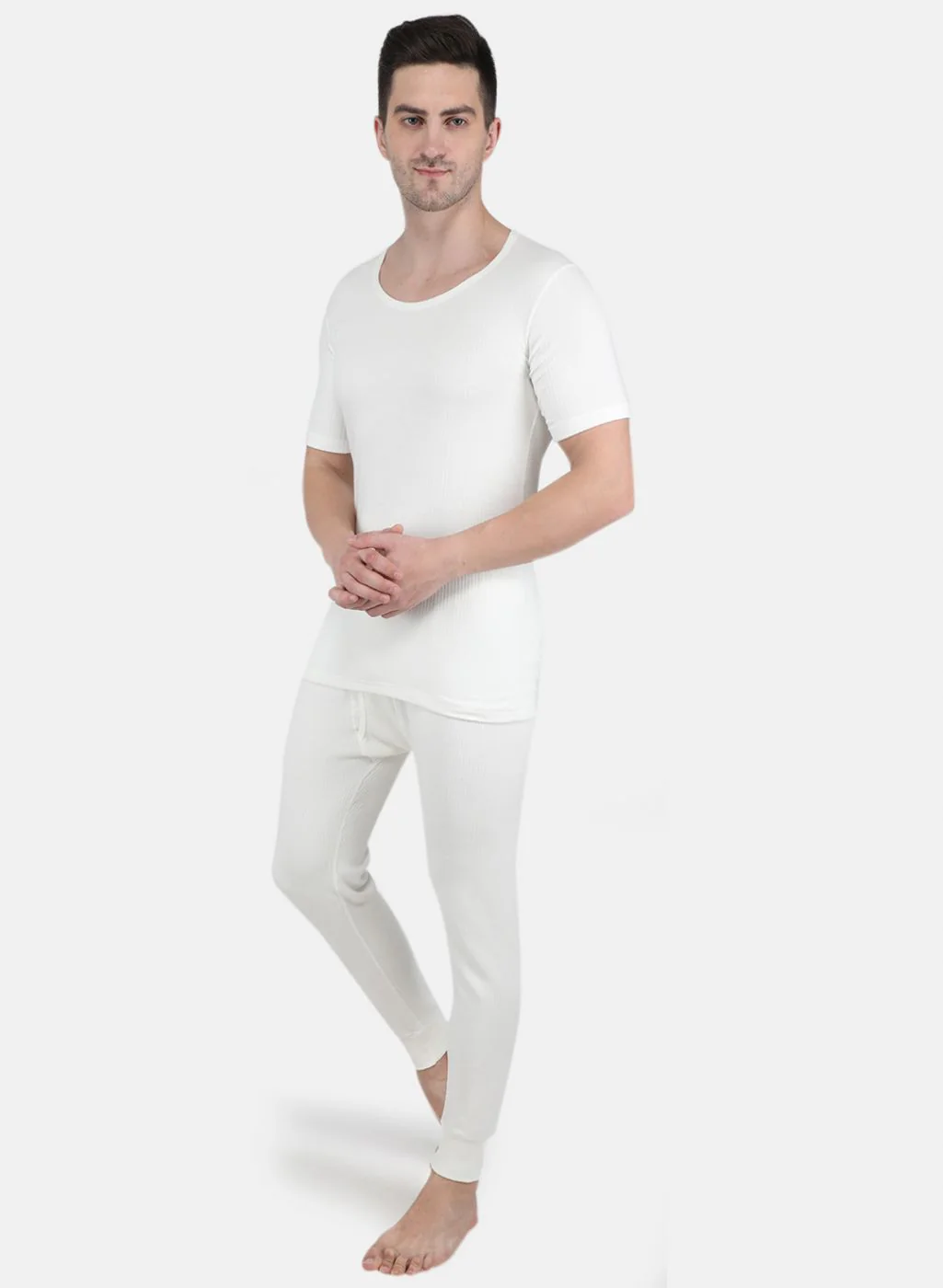 Men Off White Solid Thermal Vest - Image 4