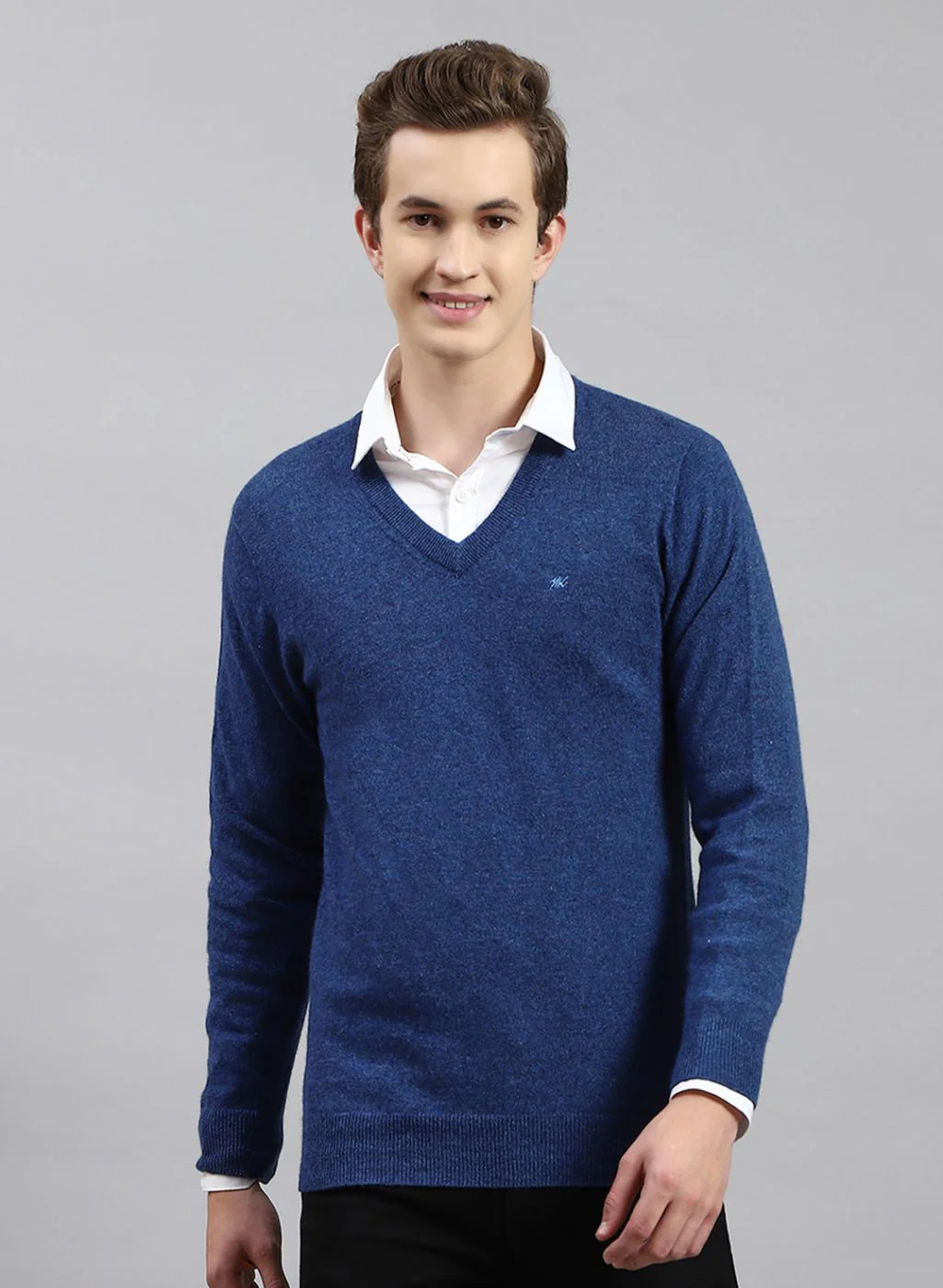 Men Royal Blue Solid Lamb wool Pullover - Image 2