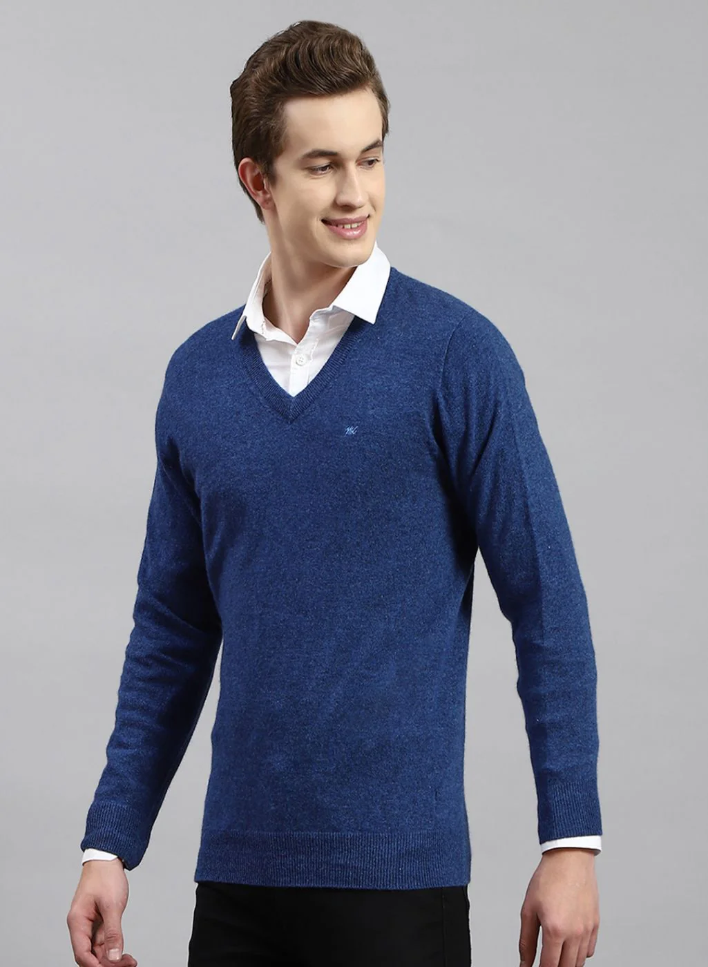 Men Royal Blue Solid Lamb wool Pullover - Image 3