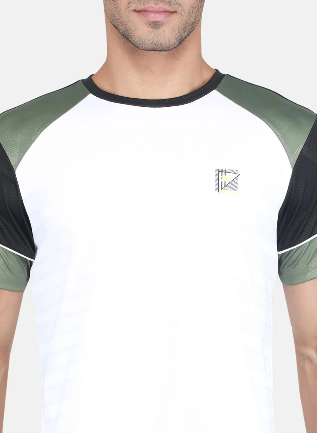 Men White & Black Solid Bermuda Set - Image 6