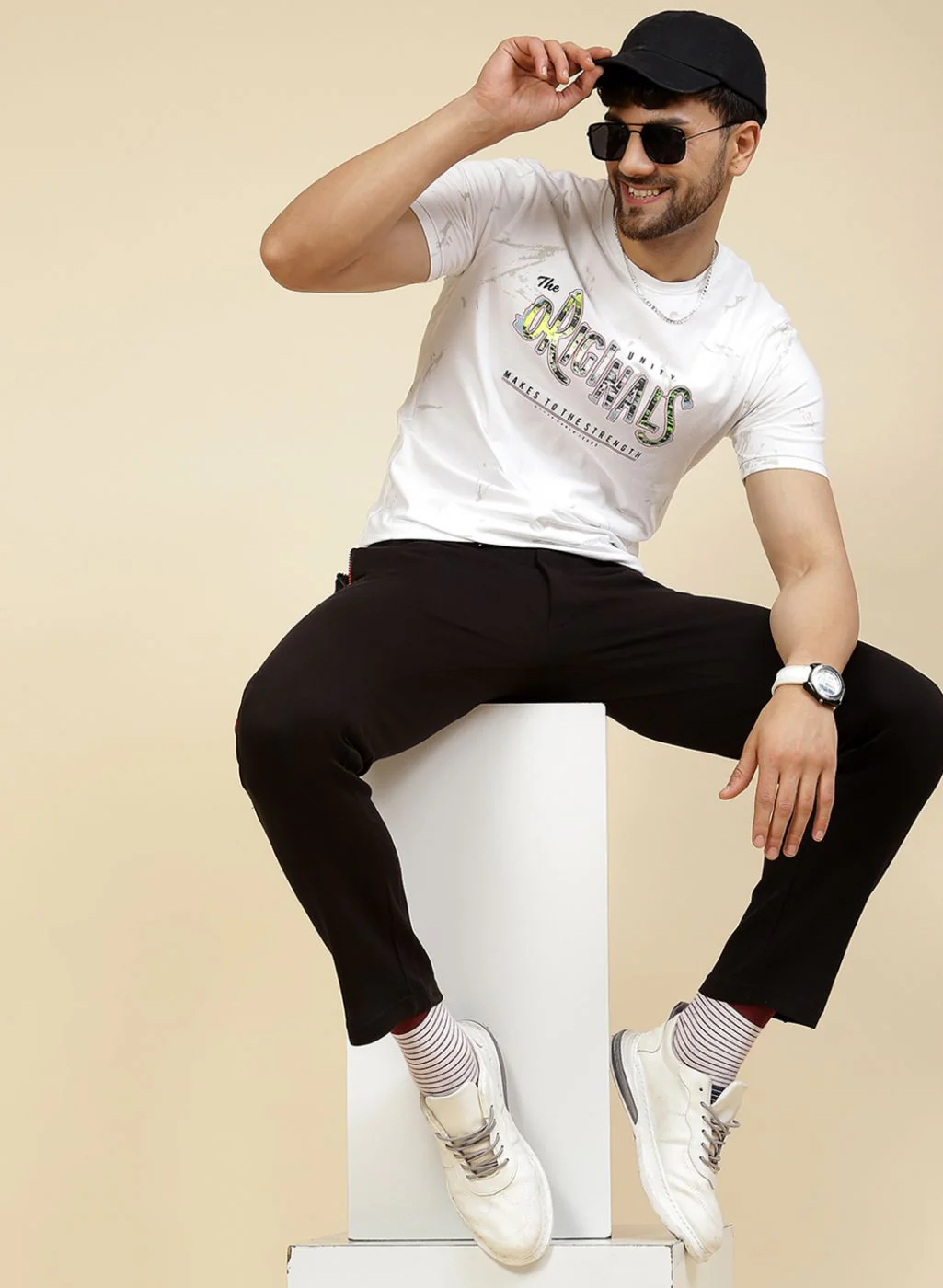 Men White Printed T-Shirt - Image 2