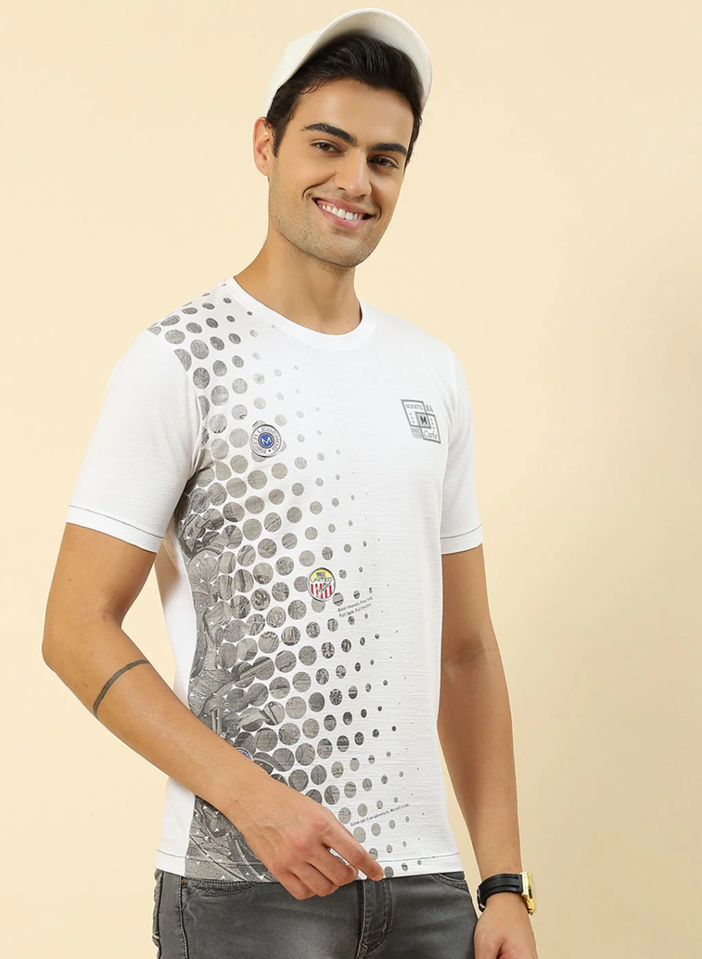Men White Printed T-Shirt - Image 4