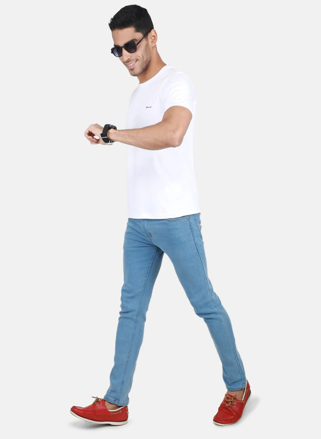 Men White Solid T-Shirt - Image 4