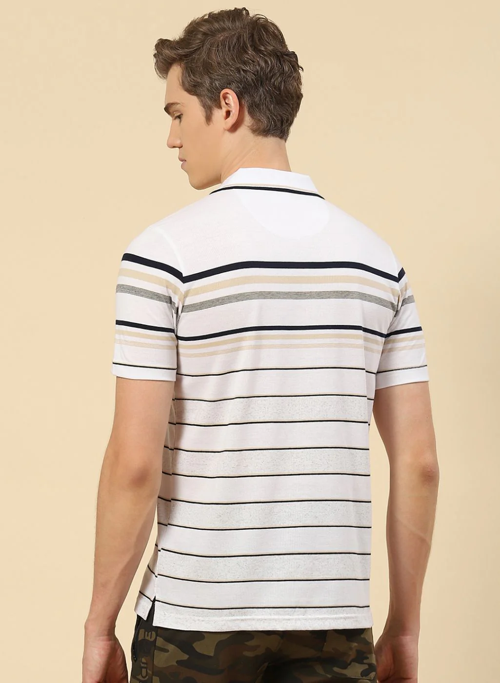 Men White Stripe T-Shirt - Image 4