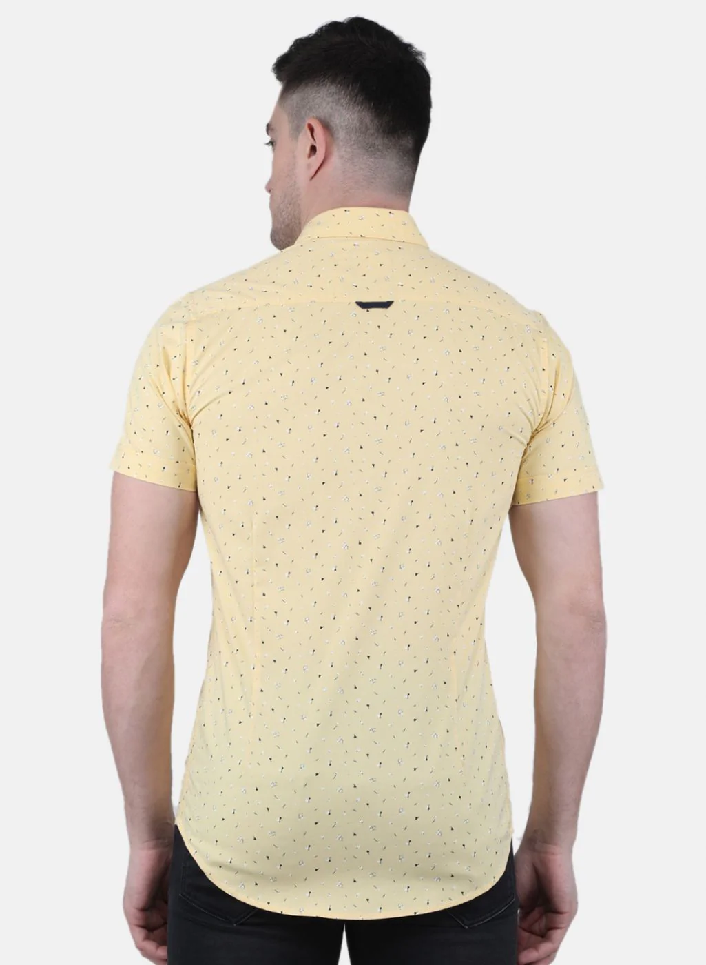 Men Yellow Printed Shirt - Image 3
