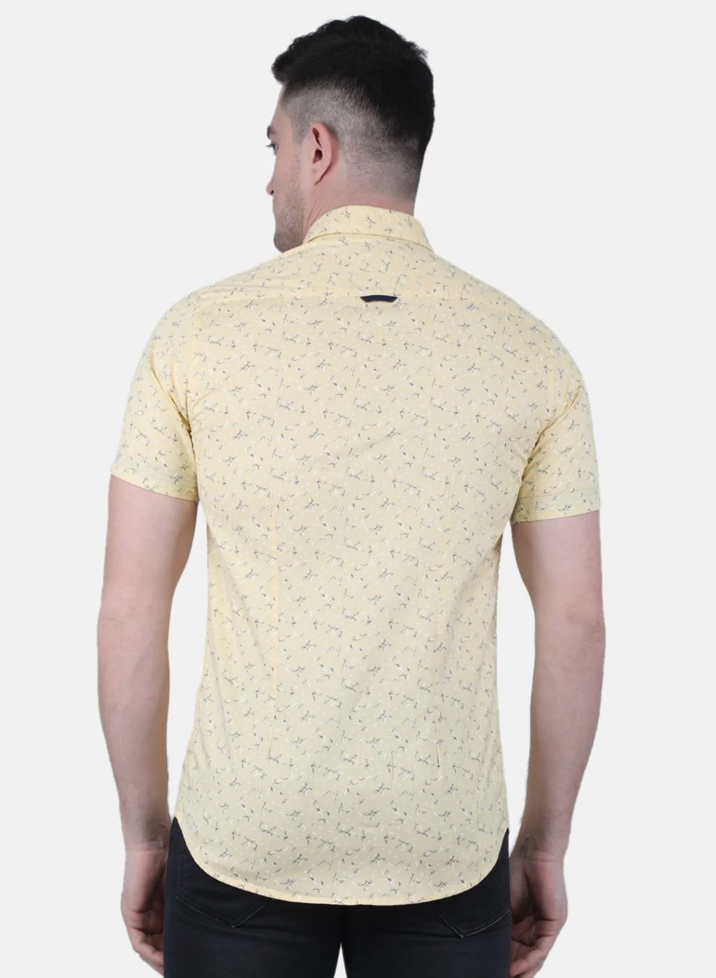 Men Yellow Printed Shirt - Image 3