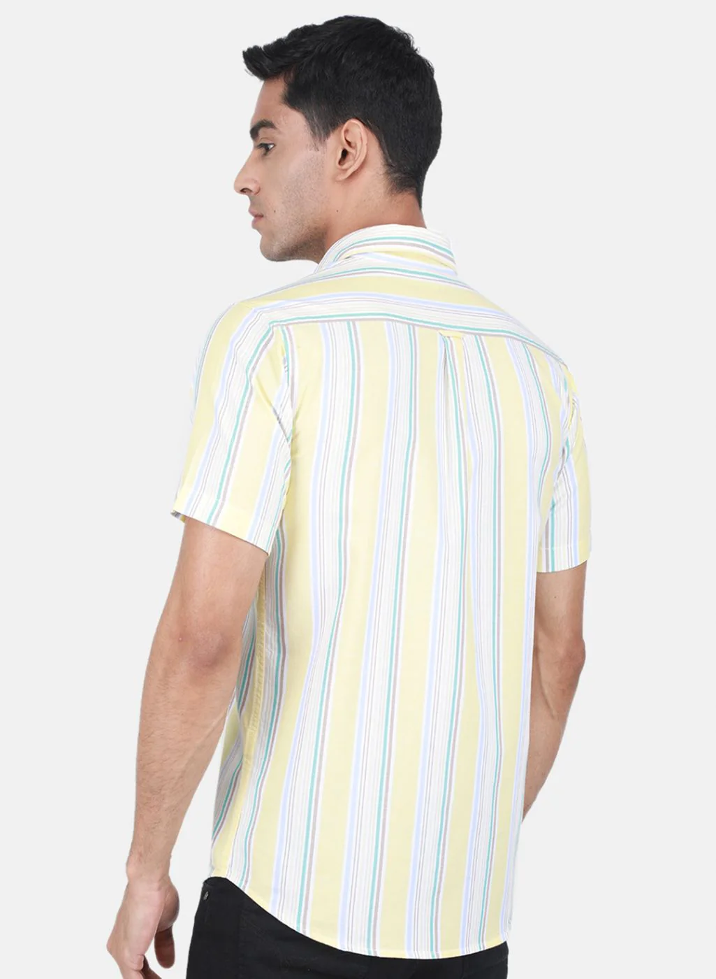 Men Yellow Printed Shirt - Image 3