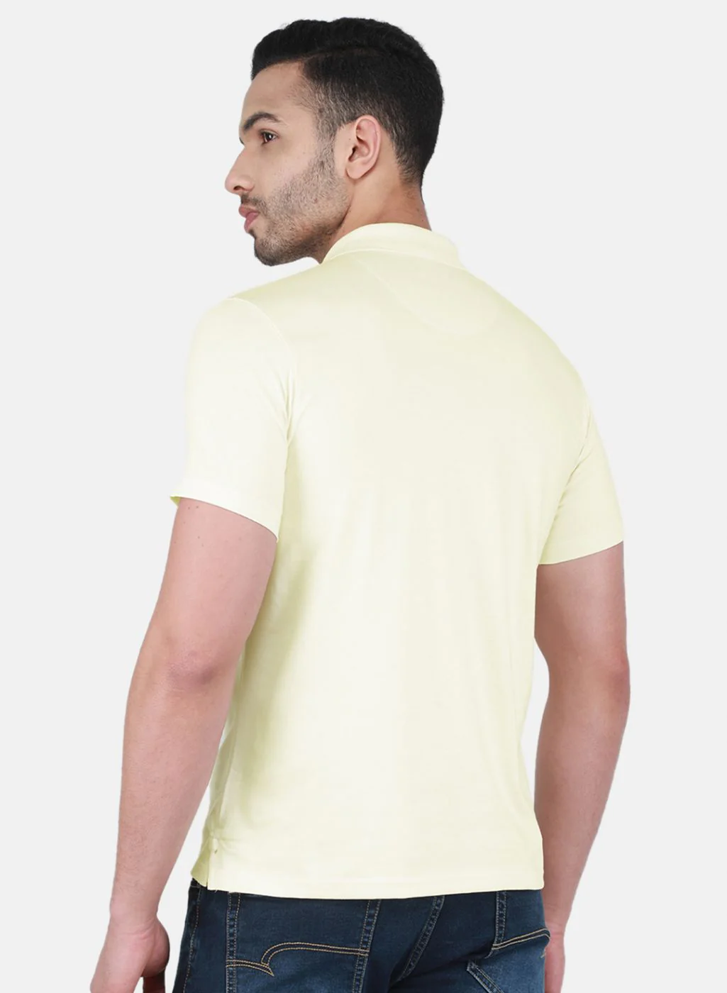 Men Yellow Solid T-Shirt - Image 2