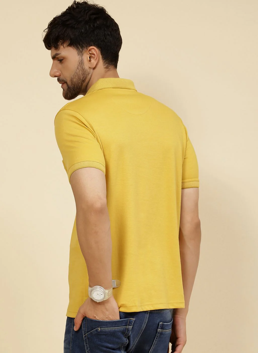 Men Yellow Solid T-Shirt - Image 5